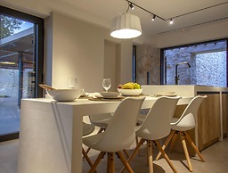 Theros Estate 2- 2 BED