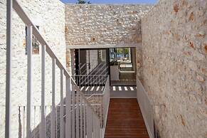 Theros Estate 2- 2 BED