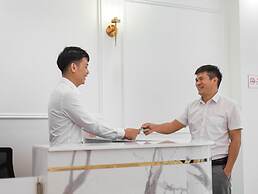 Chemi Noi Bai Airport Hotel