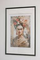 Central Warsaw Apartment by Renters