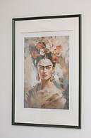 Central Warsaw Apartment by Renters