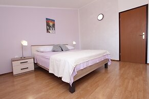 Apartments and Rooms Dino