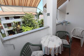 Apartments and Rooms Dino