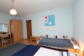 Apartments and Rooms Dino