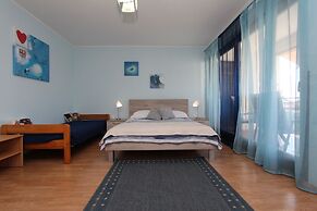 Apartments and Rooms Dino