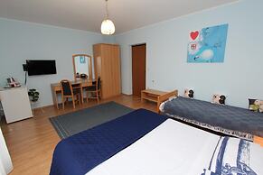 Apartments and Rooms Dino