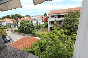 Apartments and Rooms Dino