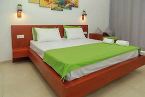 Traveller's Hotel Hikkaduwa