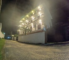 Traveller's Hotel Hikkaduwa