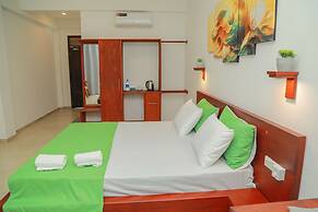 Traveller's Hotel Hikkaduwa