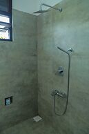 Traveller's Hotel Hikkaduwa