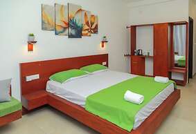 Traveller's Hotel Hikkaduwa