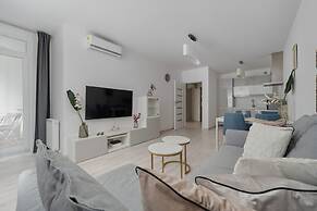 Gwiaździsta Apartment by Renters