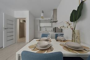 Gwiaździsta Apartment by Renters