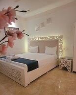 Lillywoods NV beach Resort