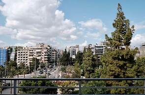 SynPiraeus Apartments & Studios