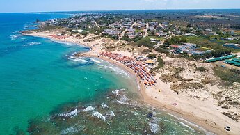 3311 Bianca House by Barbarhouse