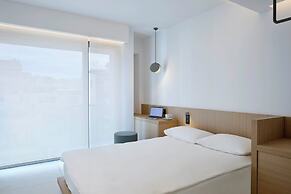 Twinn Downtown Piraeus