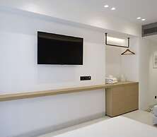 Twinn Downtown Piraeus