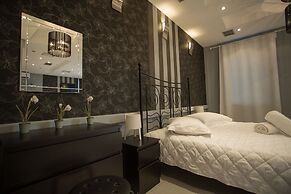 Apollonio Upper View Suites