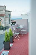 Apollonio Upper View Suites