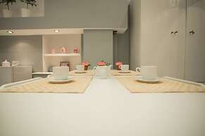 Apollonio Upper View Suites