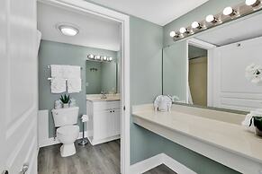 Baywatch Resort Oceanfront Dream Maker