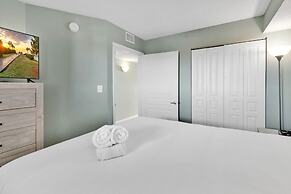 Baywatch Resort Oceanfront Dream Maker