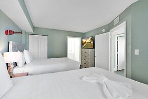 Baywatch Resort Oceanfront Dream Maker