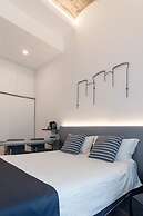 VESUCHARME Suite Luxury Room