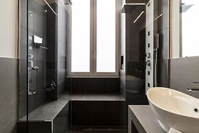 VESUCHARME Suite Luxury Room