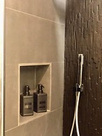 VESUCHARME Suite Luxury Room