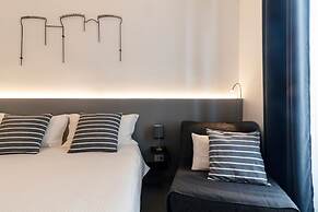 VESUCHARME Suite Luxury Room