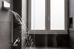 VESUCHARME Suite Luxury Room