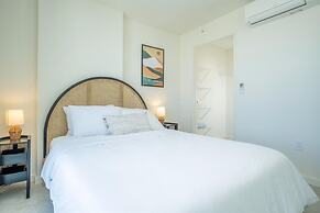 Sky Ala Moana 2908 2 Bedroom Condo by RedAwning