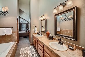 16 Riverbend 3 Bedroom Townhouse by RedAwning