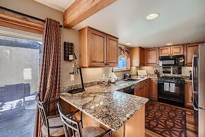 16 Riverbend 3 Bedroom Townhouse by RedAwning