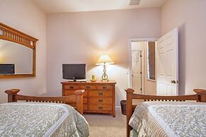 Private Oasis With Pool & Spa- 3400clr 4 Bedroom Home by RedAwning