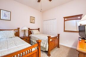 Private Oasis With Pool & Spa- 3400clr 4 Bedroom Home by RedAwning