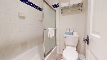 Wildflower #51 1 Bedroom Condo by RedAwning