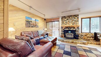 Wildflower #51 1 Bedroom Condo by RedAwning