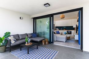 Lake Spirit Boutique Apartments