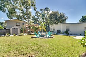 Tampa Studio w/ Shared Backyard ~ 4 Mi to Downtown