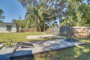 Tampa Studio w/ Shared Backyard ~ 4 Mi to Downtown