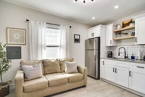 Tampa Studio w/ Shared Backyard ~ 4 Mi to Downtown