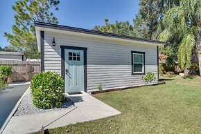 Tampa Studio w/ Shared Backyard ~ 4 Mi to Downtown