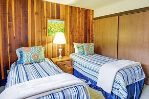 Ketchum Condo w/ Deck < 1 Mi to Sun Valley Resort!