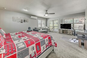 Ruidoso Cabin w/ Hot Tub ~ 2 Mi to Grindstone Lake