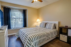 Pet-friendly Peoria Home Near State Farm Stadium!