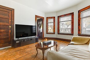 Charming Buffalo Apartment: 2 Mi to Downtown